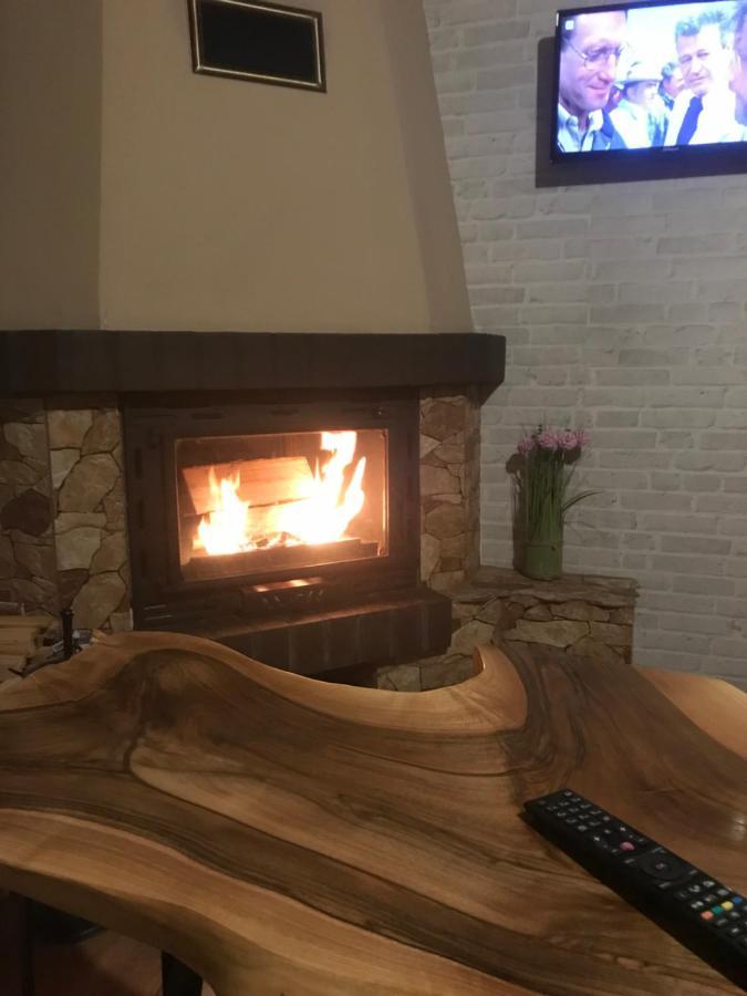 Domki Zlota Rybka Nad Jeziorem Solinskim Zawoz Bagian luar foto